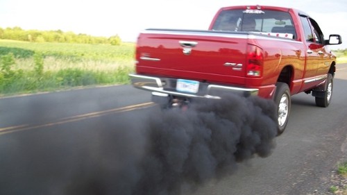 Hướng dẫn khắc phục xe ô tô xả khói đen