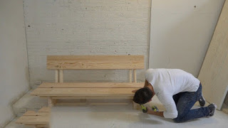 Hướng dẫn làm ghế sofa bằng gỗ vững chãi