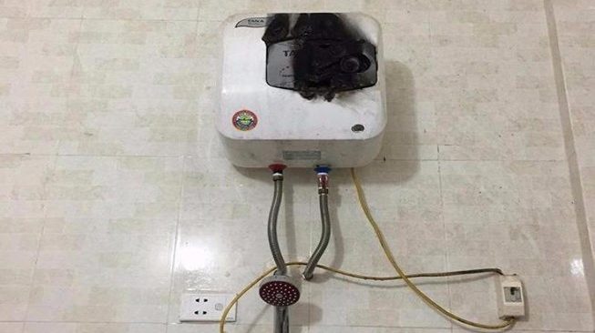 Nguyên nhân và cách sửa bình nóng lạnh có mùi khét