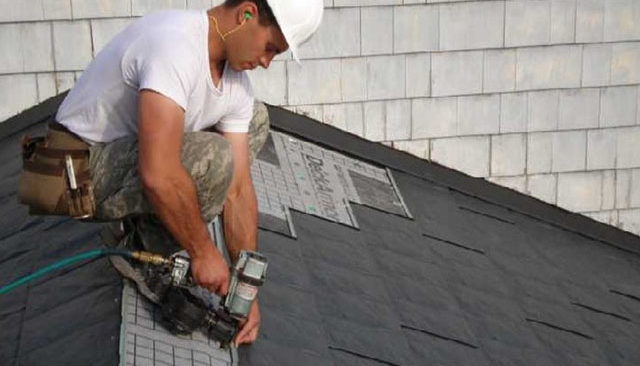 Nguyên nhân và cách sửa mái tôn bị dột đơn giản mà hiệu quả