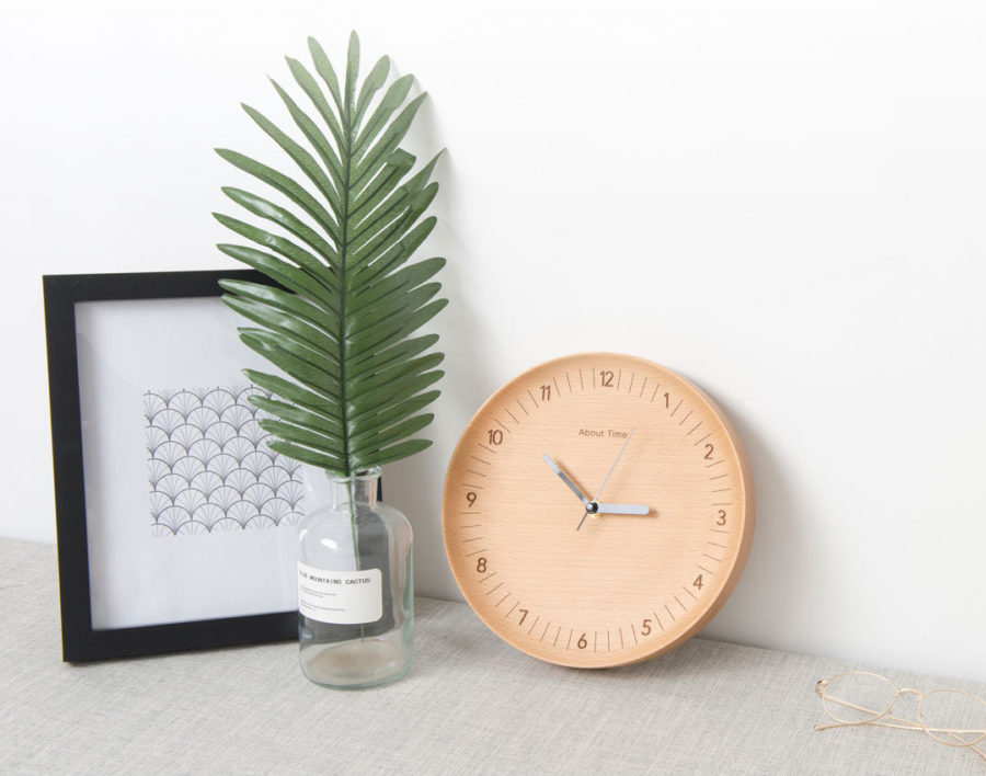 Bật mí cách chọn mua đồng hồ gỗ trang trí nhà