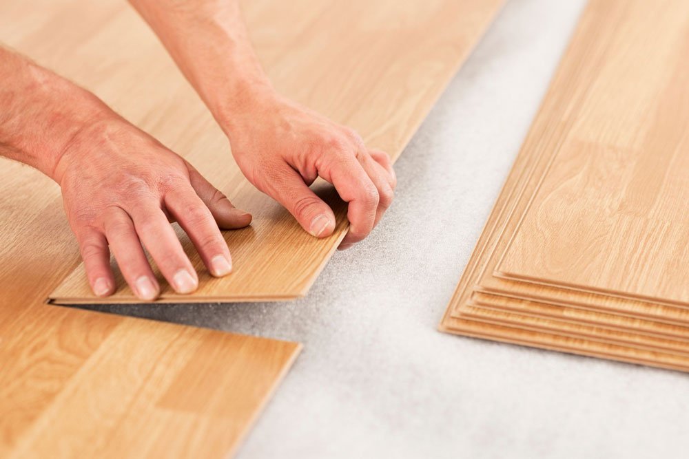 Mách bạn cách chọn xốp lót sàn gỗ thích hợp