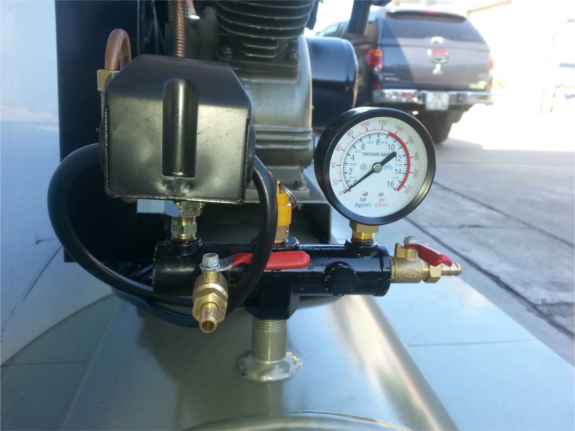 Cách điều chỉnh relay áp suất máy nén khí