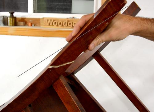 Hướng dẫn cách sửa chân ghế gỗ bị gãy ngay tại nhà
